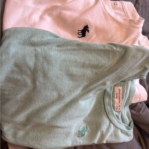 Abercrombie Kids White and Green Short Sleeve Tee